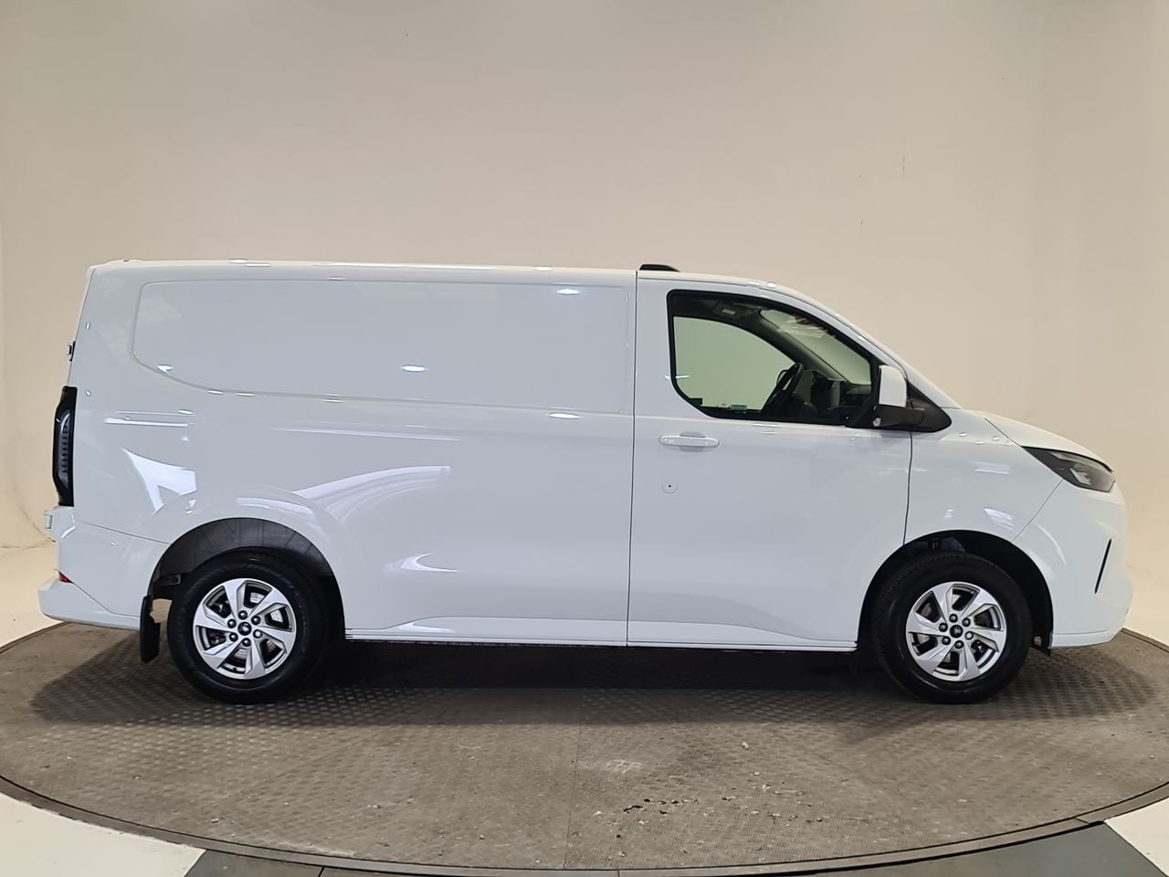 Used Ford Transit Custom 2024 for sale - 77790302: Photo 18