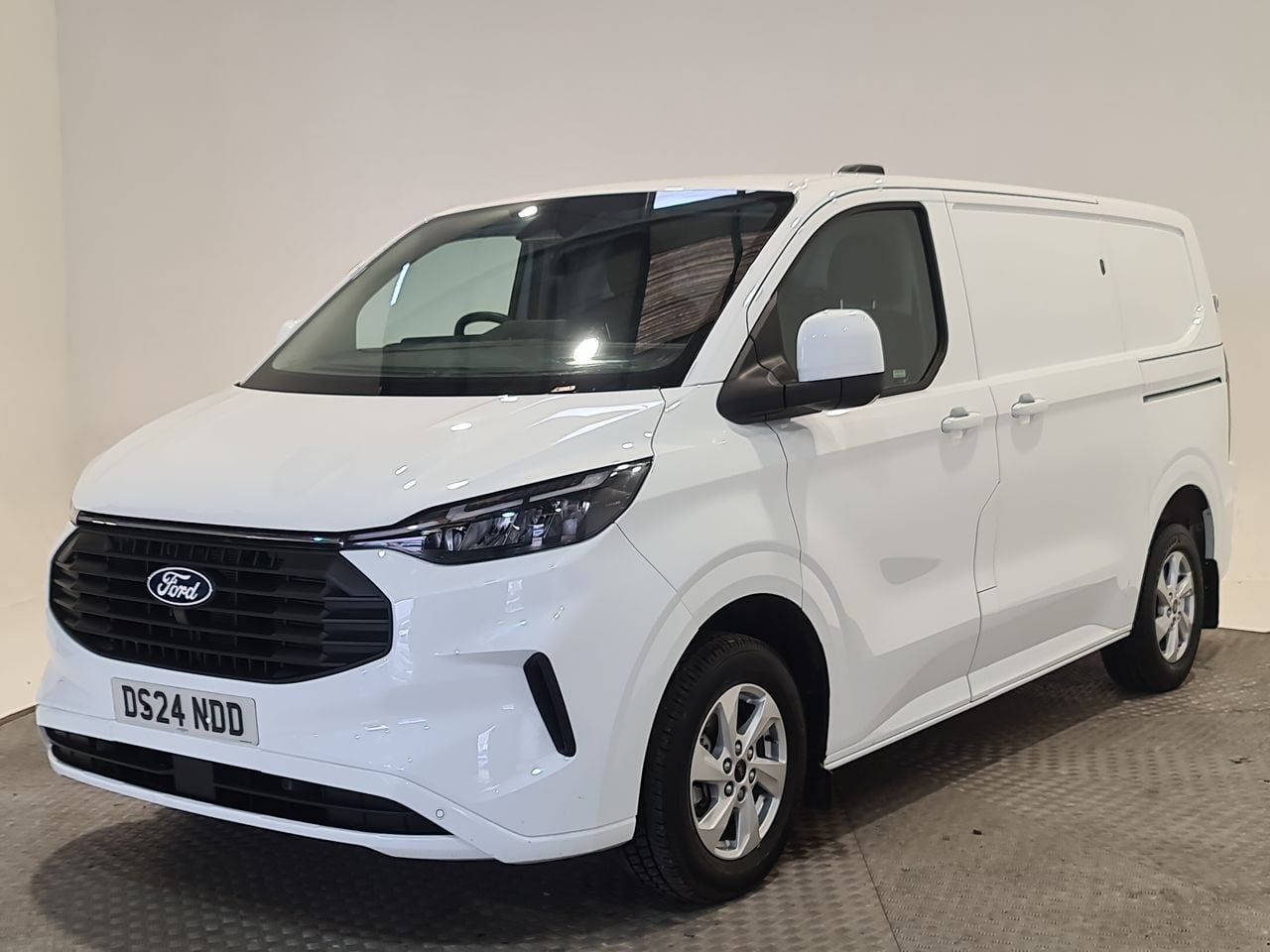Used Ford Transit Custom 2024 for sale - 77790302: Photo 5
