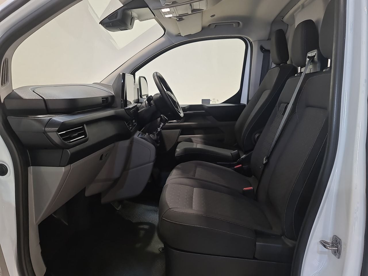 Used Ford Transit Custom 2024 for sale - 77790302: Photo 8