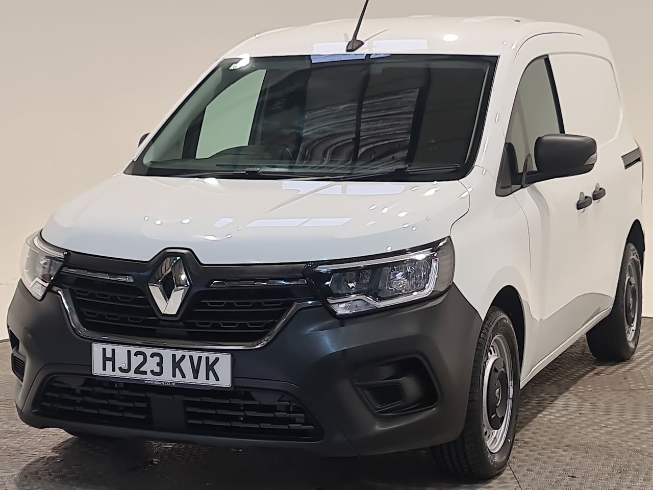 Used Renault Kangoo 2023 for sale - 76685598: Photo 4