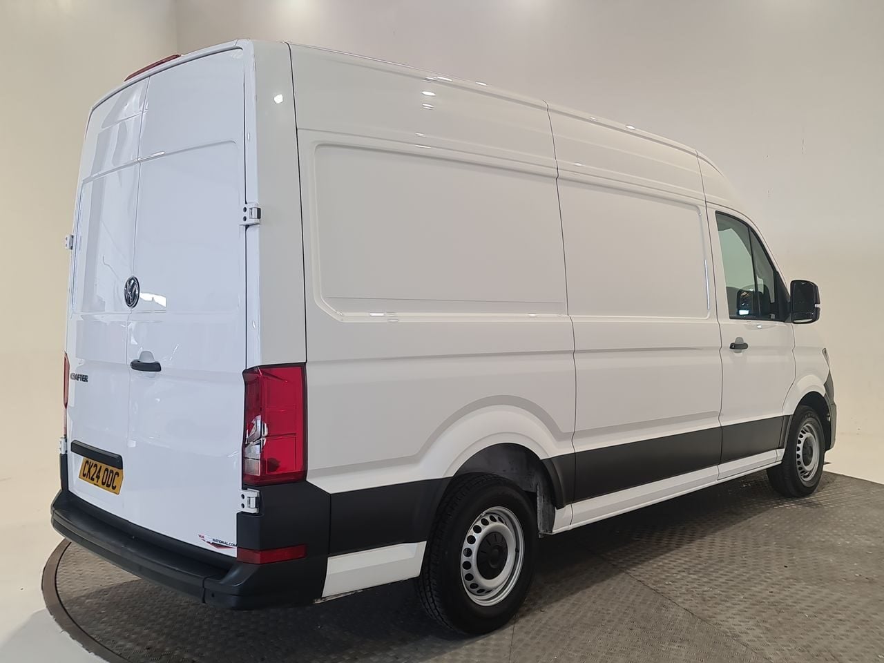 Used Volkswagen Crafter 2024 for sale - 77687431: Photo 16
