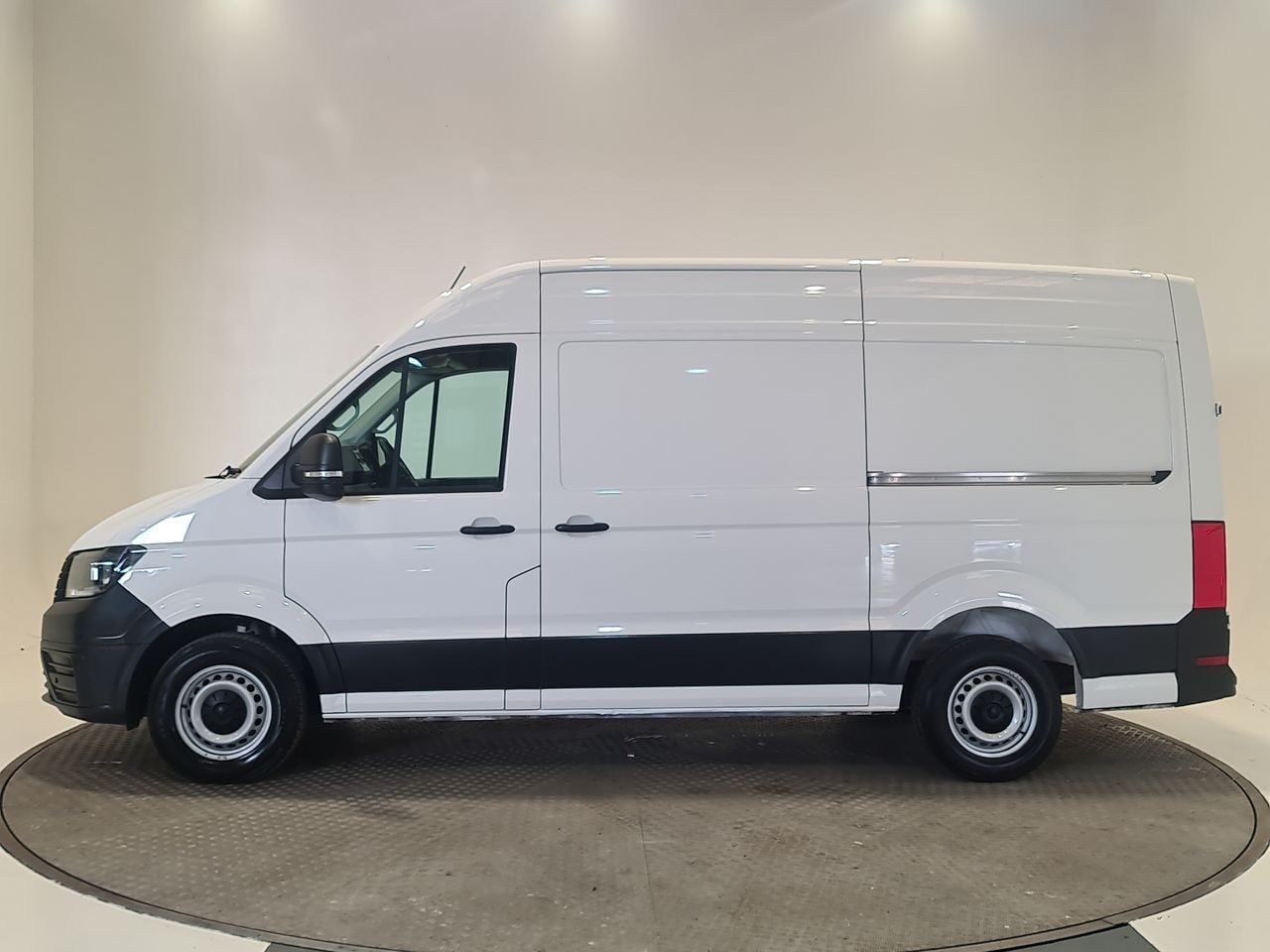Used Volkswagen Crafter 2024 for sale - 77687431: Photo 6