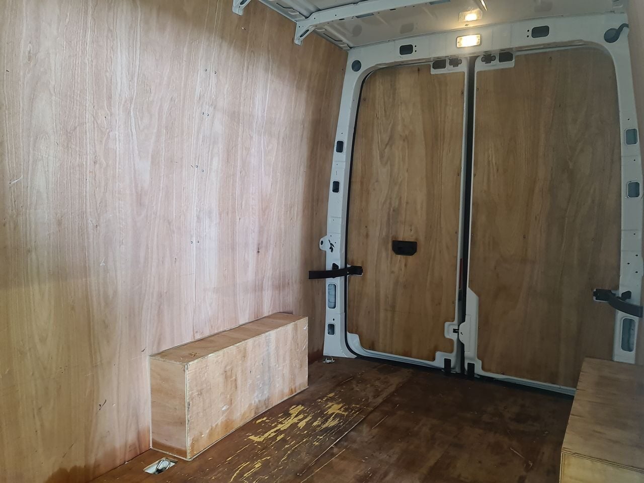 Used Volkswagen Crafter 2024 for sale - 77687431: Photo 9