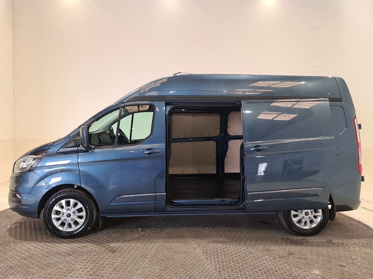 Used Ford Transit Custom 2021 for sale - 78078001: Photo 10