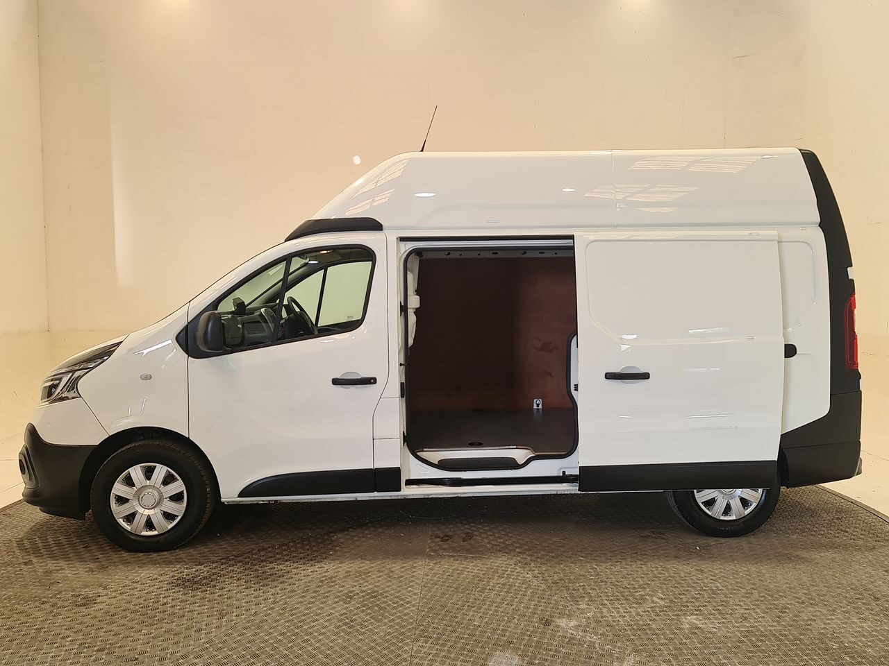 Used Renault Trafic 2020 for sale - 76544970: Photo 9