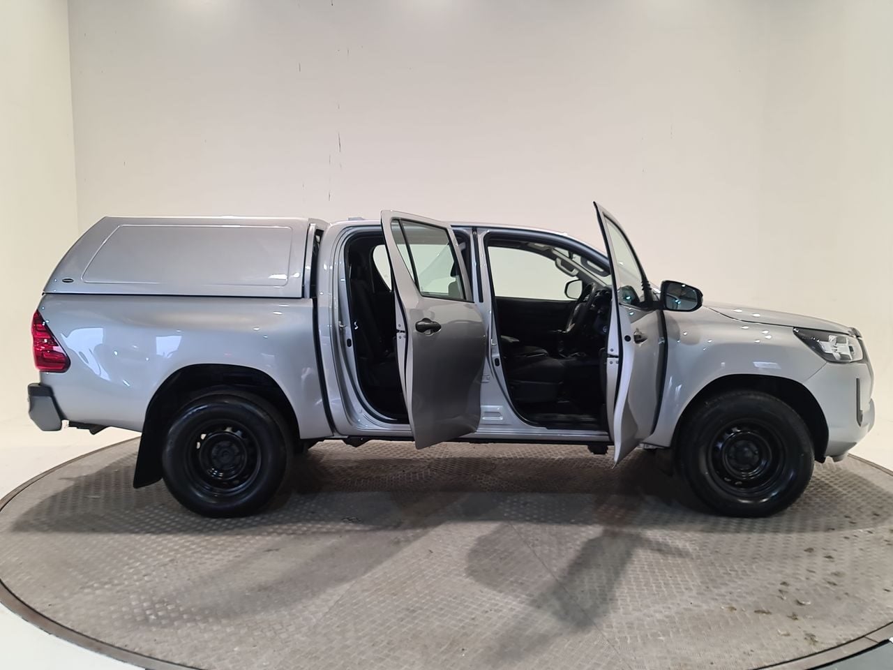 Used Toyota Hilux 2022 for sale - 78179417: Photo 18