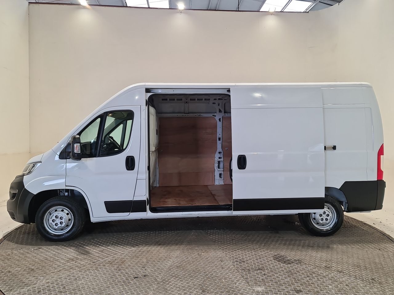 Used Vauxhall Movano 2022 for sale - 76544969: Photo 9