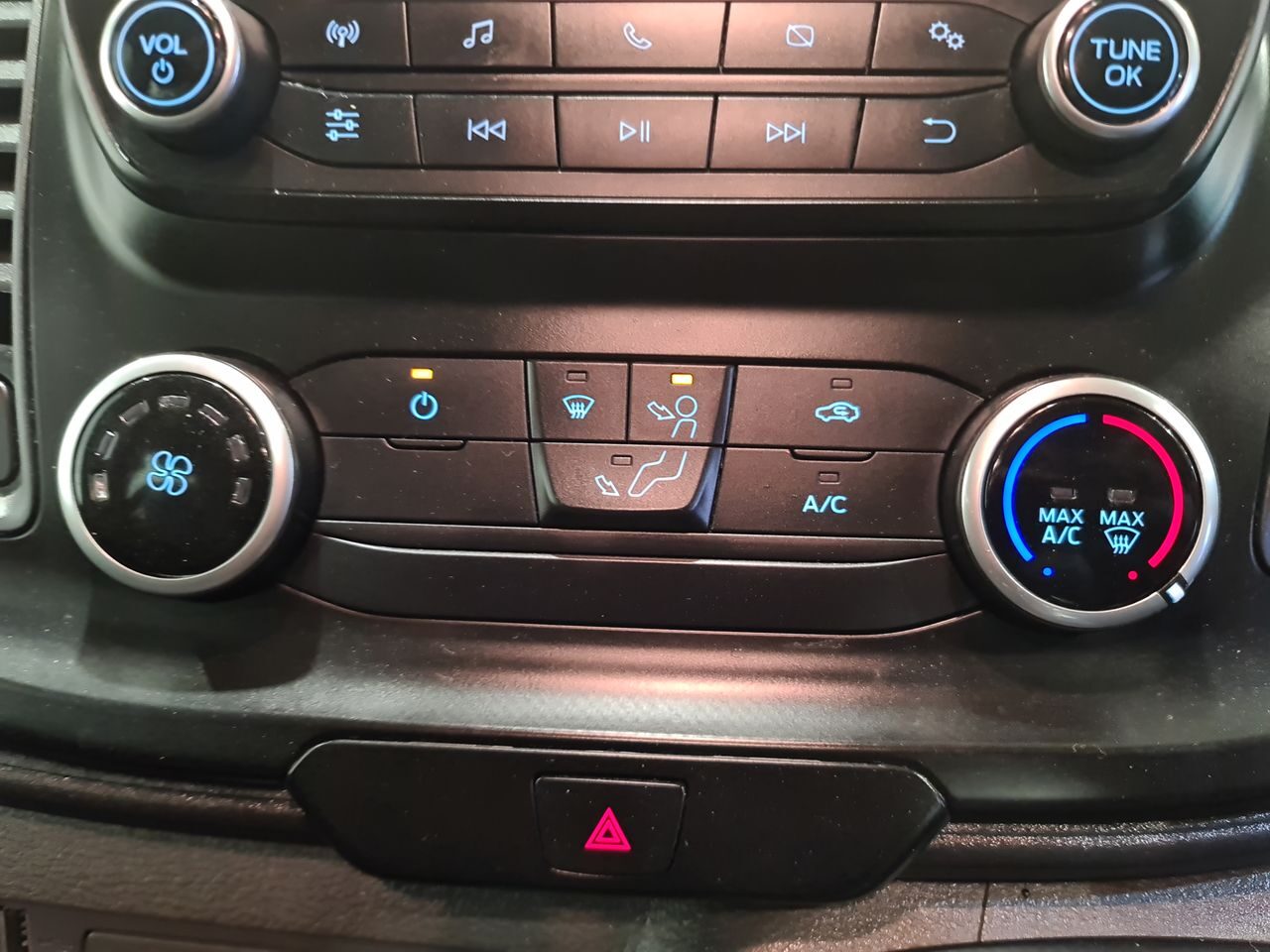 Used Ford Transit Custom 2020 for sale - 77104637: Photo 23