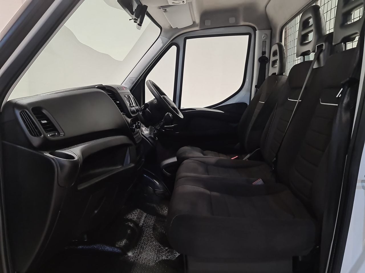 Used Iveco Daily 2023 for sale - 76794749: Photo 7