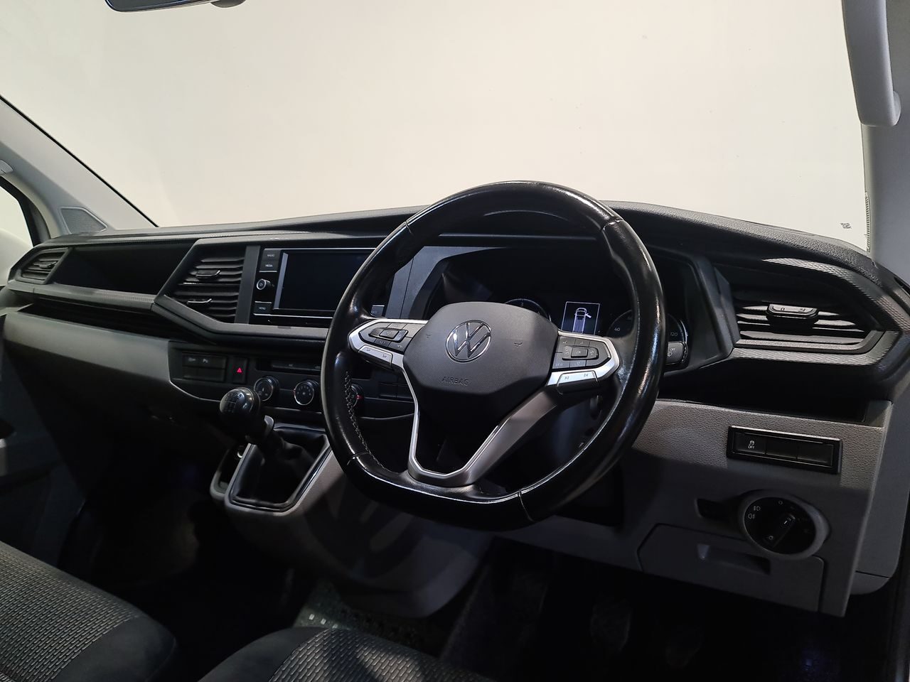 Used Volkswagen Transporter 2022 for sale - 77298568: Photo 19