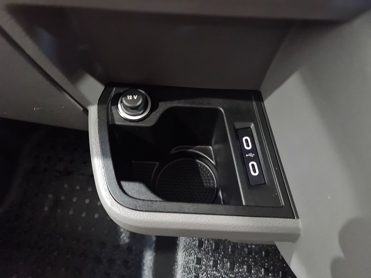 Used Volkswagen Transporter 2022 for sale - 77298568: Photo 31