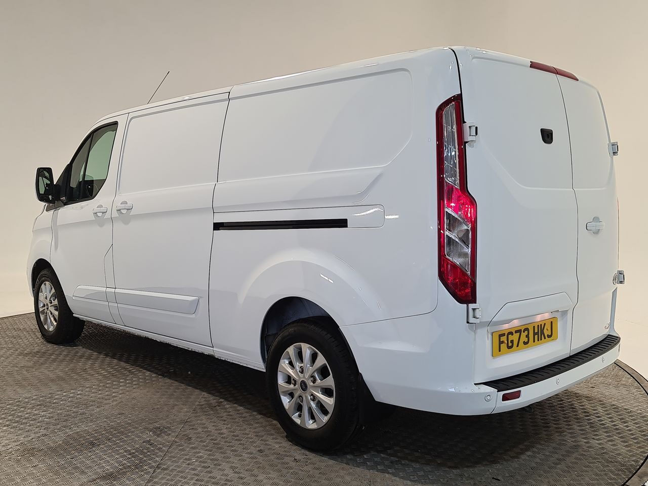Used Ford Transit Custom 2023 for sale - 76544967: Photo 11