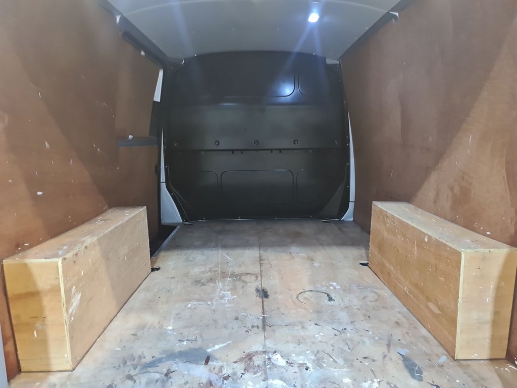 Used Volkswagen Transporter 2020 for sale - 76496129: Photo 18