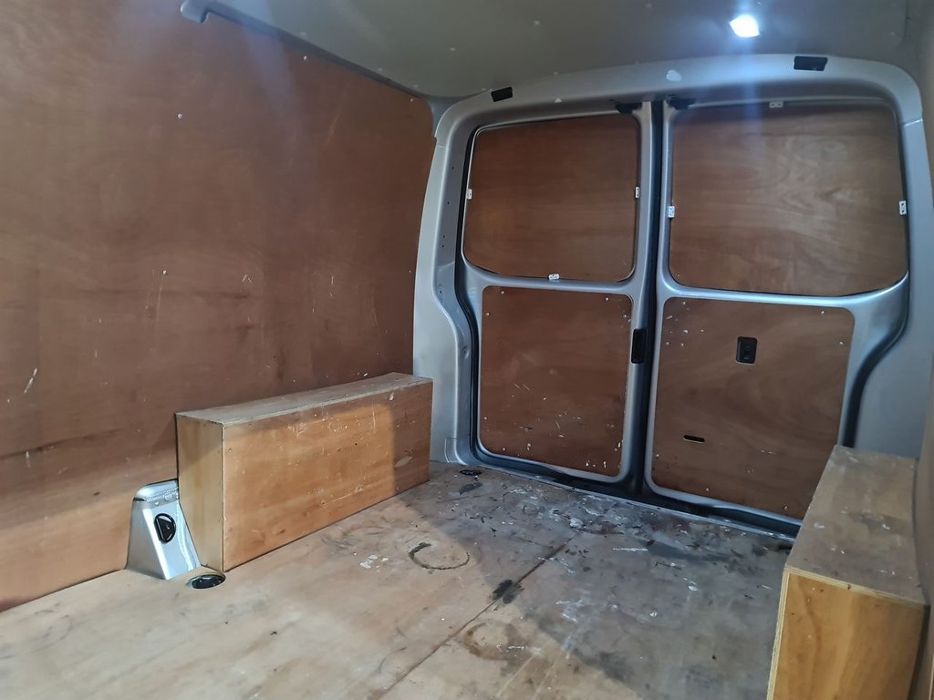 Used Volkswagen Transporter 2020 for sale - 76496129: Photo 47