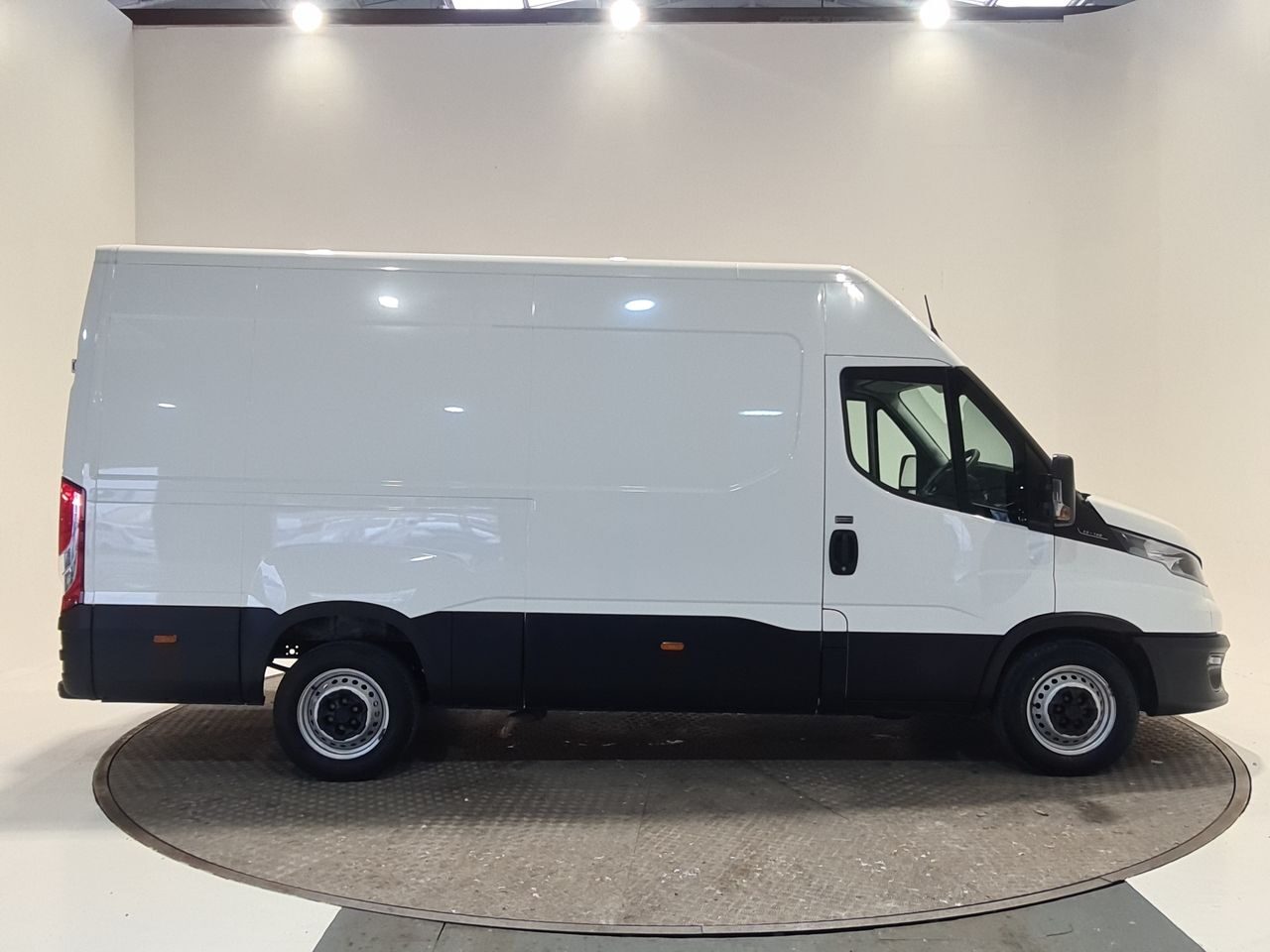 Used Iveco Daily 2023 for sale - 77820346: Photo 16
