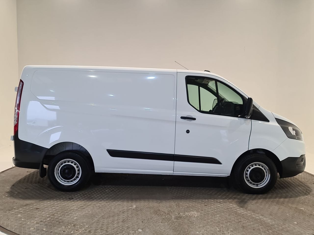 Used Ford Transit Custom 2022 for sale - 76836102: Photo 16