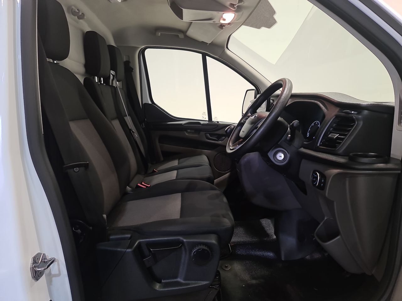 Used Ford Transit Custom 2022 for sale - 76836102: Photo 17