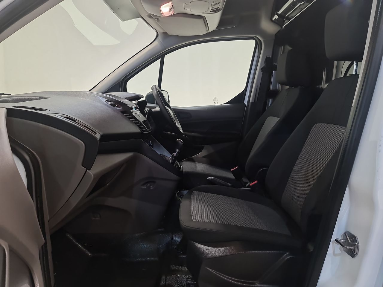 Used Ford Transit Connect 2021 for sale - 76577134: Photo 7