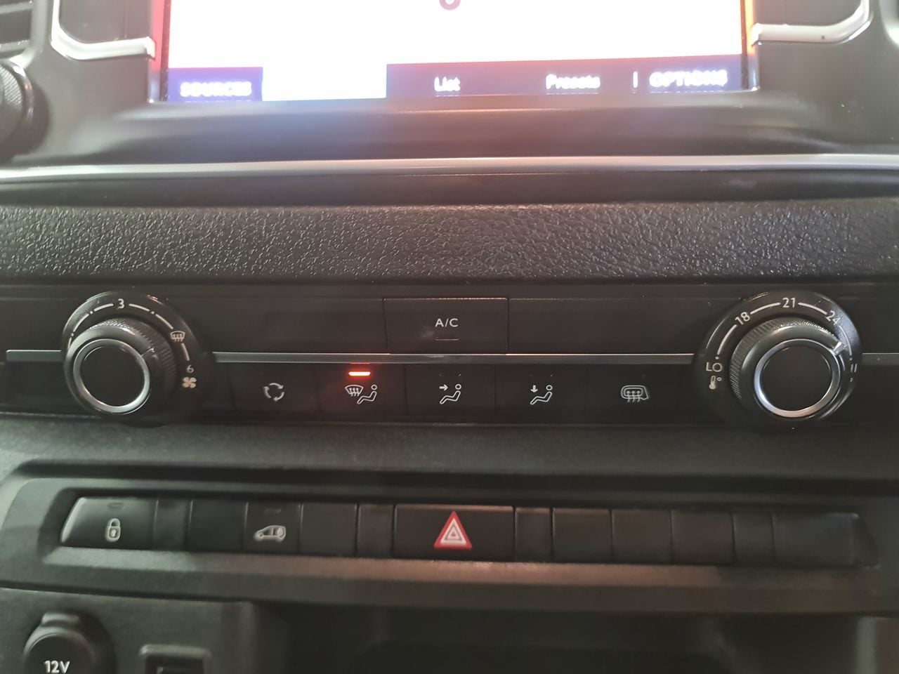 Used Citroen Dispatch 2022 for sale - 77952093: Photo 23