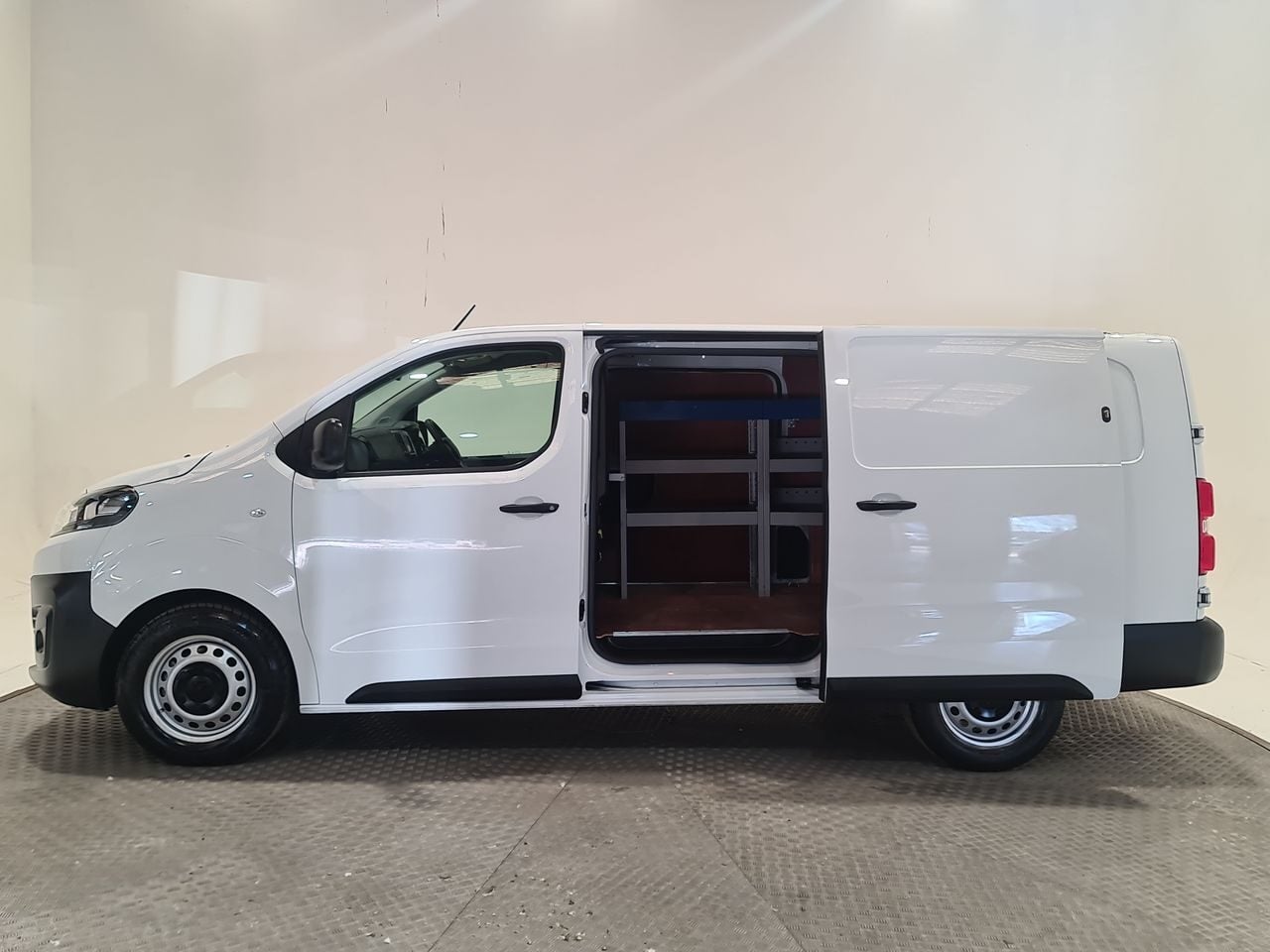 Used Citroen Dispatch 2022 for sale - 77952093: Photo 9