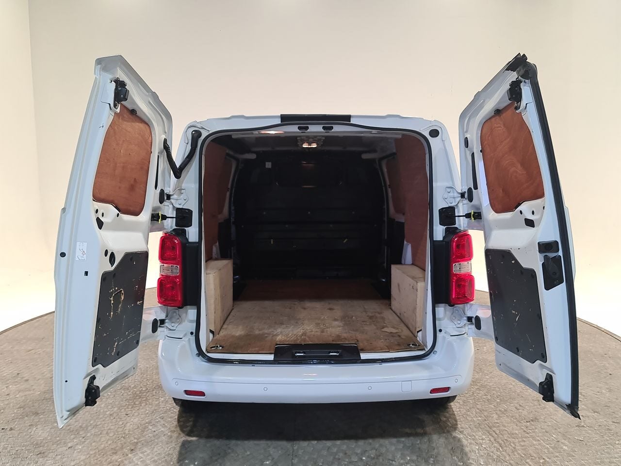 Used Vauxhall Vivaro 2022 for sale - 77501309: Photo 13