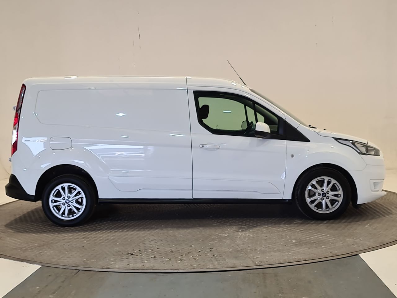 Used Ford Transit Connect 2023 for sale - 77997095: Photo 16