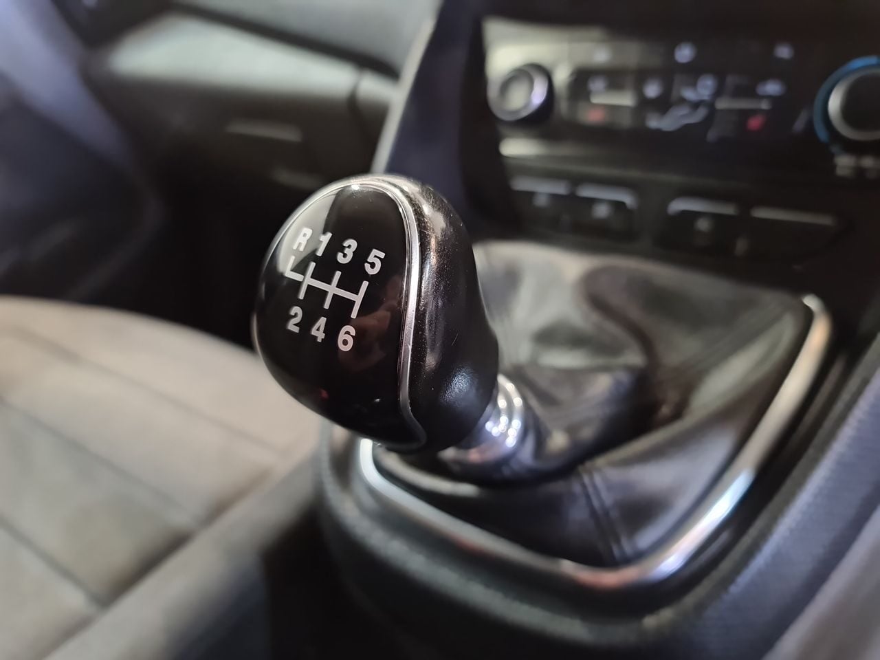 Used Ford Transit Connect 2023 for sale - 77997095: Photo 21