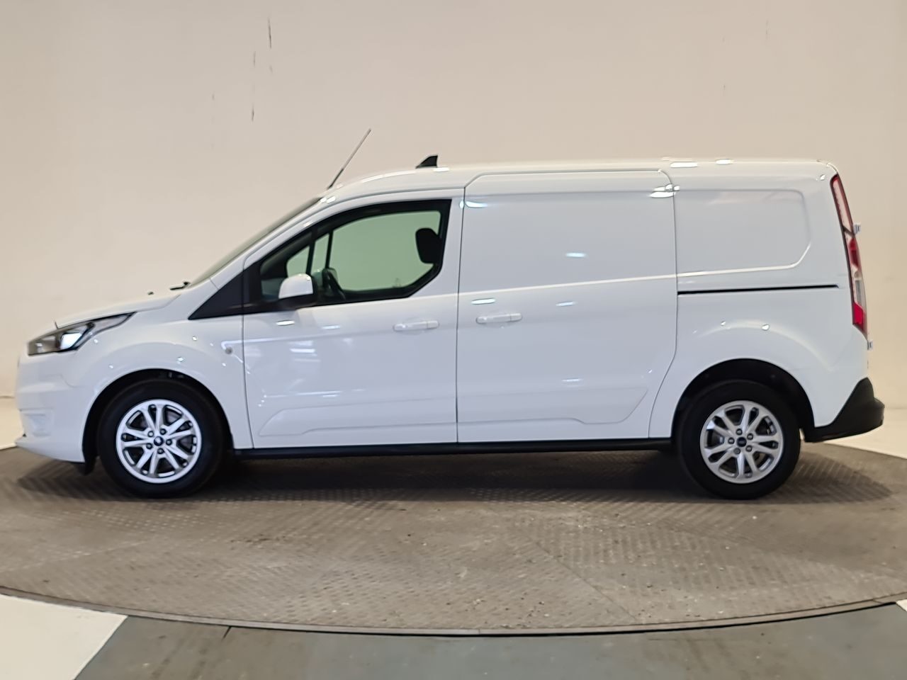 Used Ford Transit Connect 2023 for sale - 77997095: Photo 5