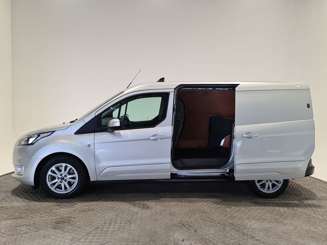 Used Ford Transit Connect 2021 for sale - 76819798: Photo 9
