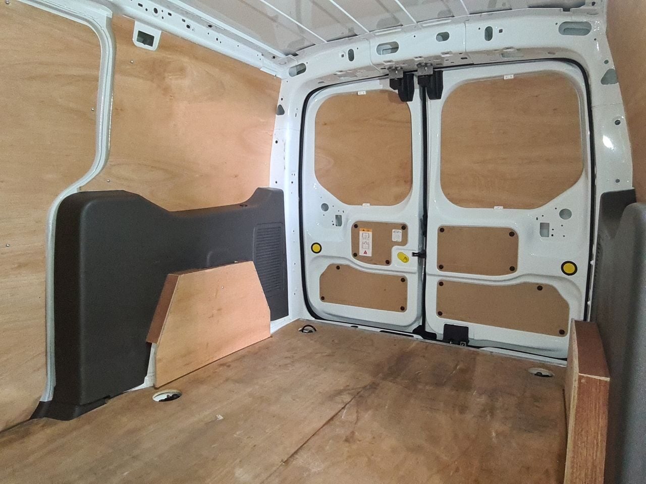 Used Ford Transit Connect 2024 for sale - 78080046: Photo 8