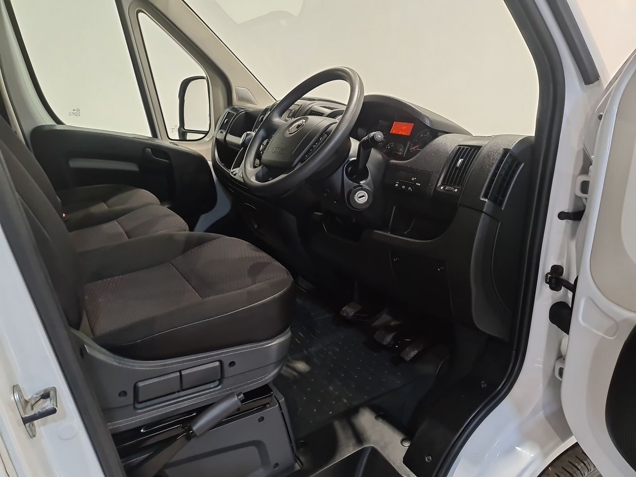 Used Vauxhall Movano 2022 for sale - 76685611: Photo 17