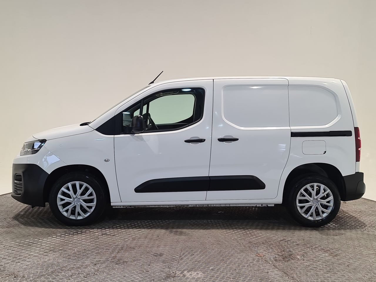 Used Citroen Berlingo 2021 for sale - 76576675: Photo 5