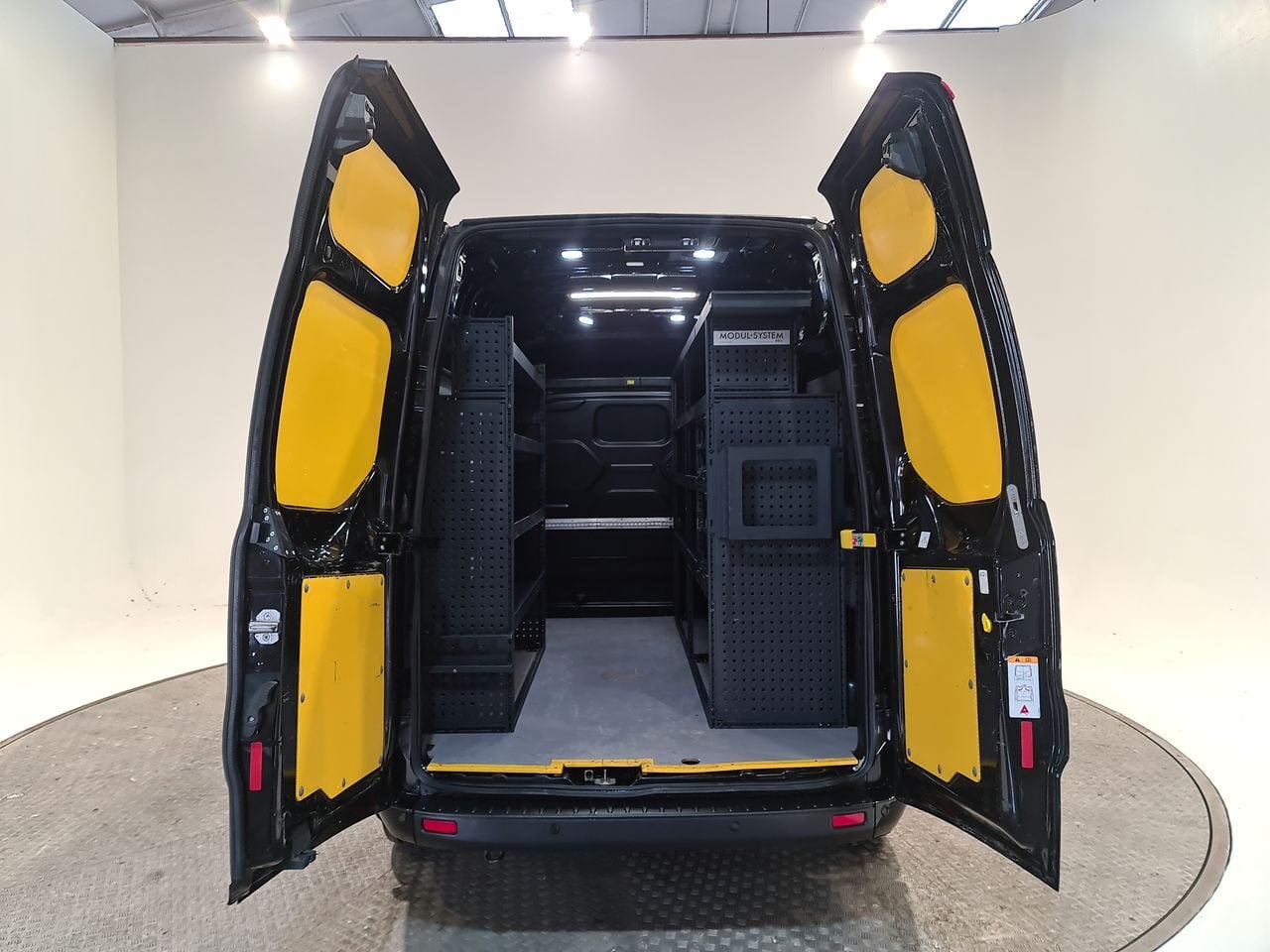 Used Ford Transit Custom 2022 for sale - 76968493: Photo 14