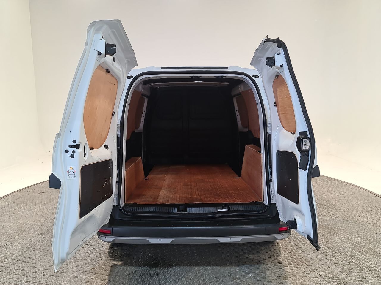 Used Nissan Other 2024 for sale - 76895894: Photo 13