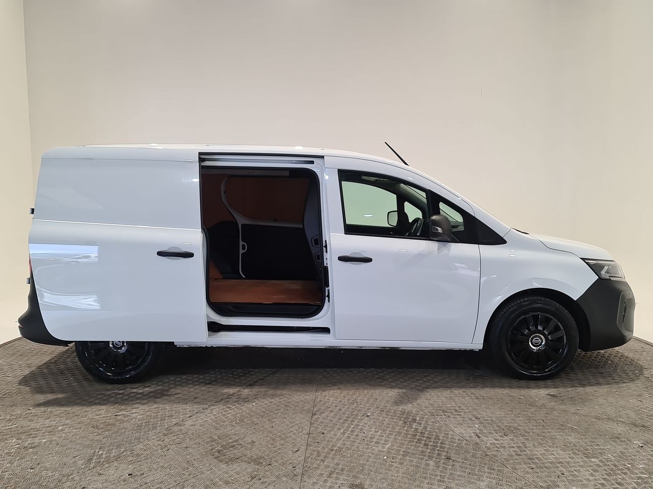 Used Nissan Other 2024 for sale - 76895894: Photo 18