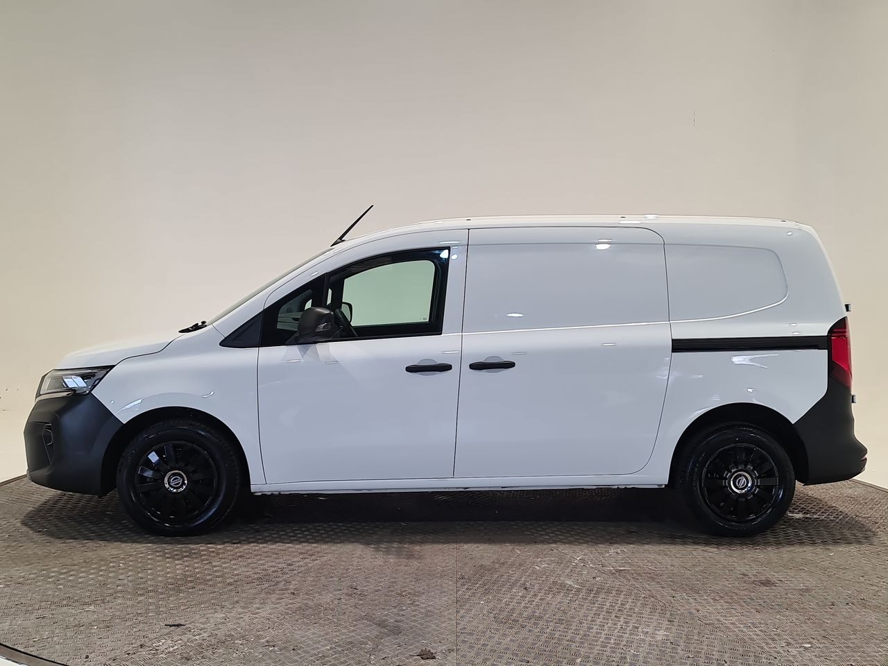 Used Nissan Other 2024 for sale - 76895894: Photo 5