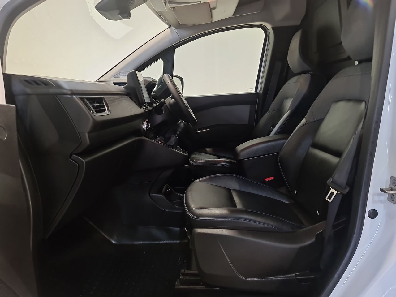 Used Nissan Other 2024 for sale - 76895894: Photo 7