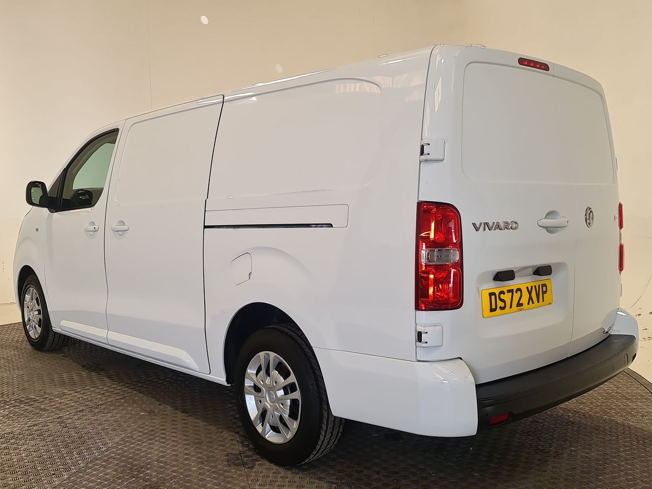 Used Vauxhall Vivaro 2023 for sale - 76544922: Photo 10