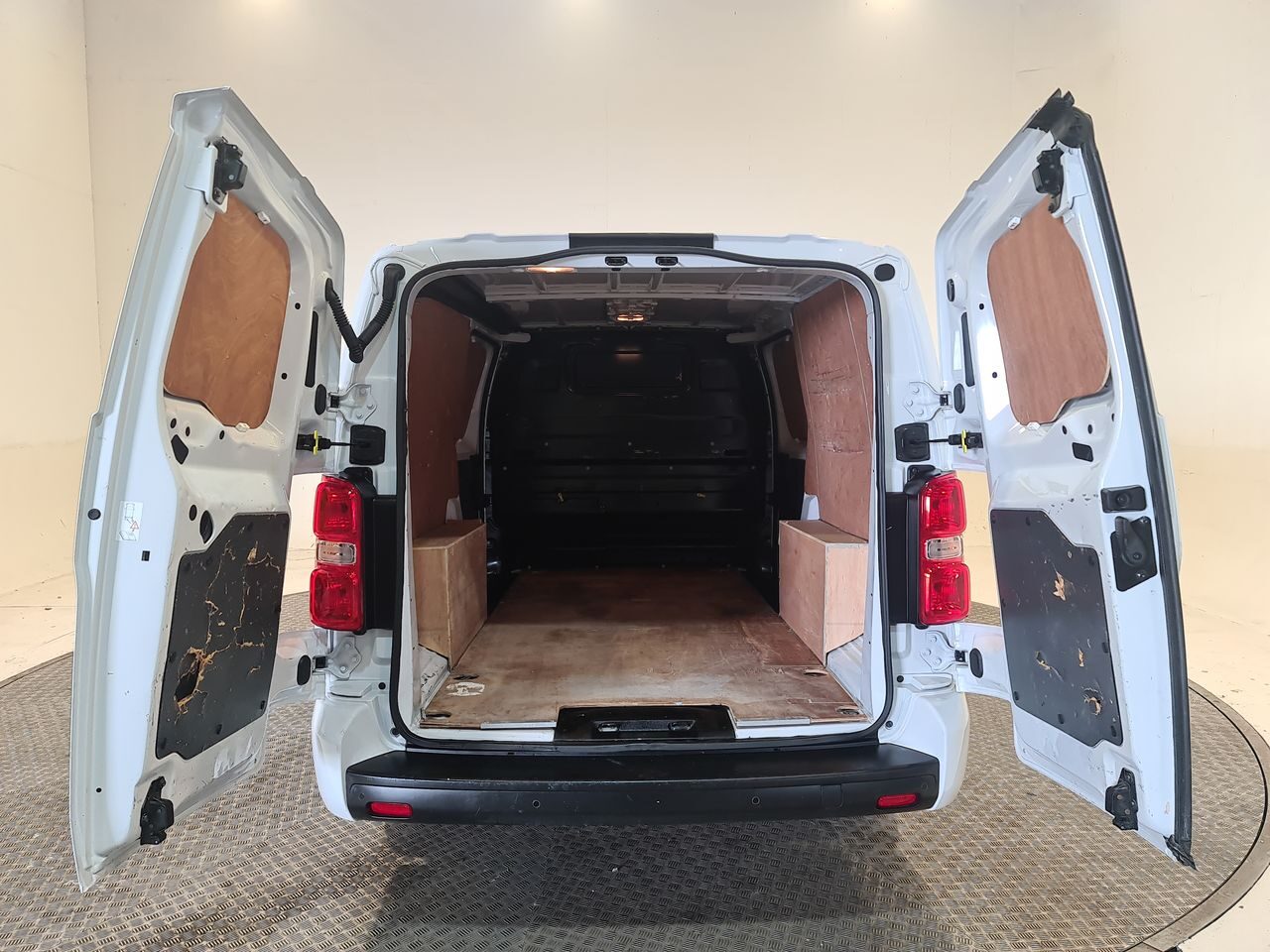 Used Vauxhall Vivaro 2023 for sale - 76544922: Photo 13