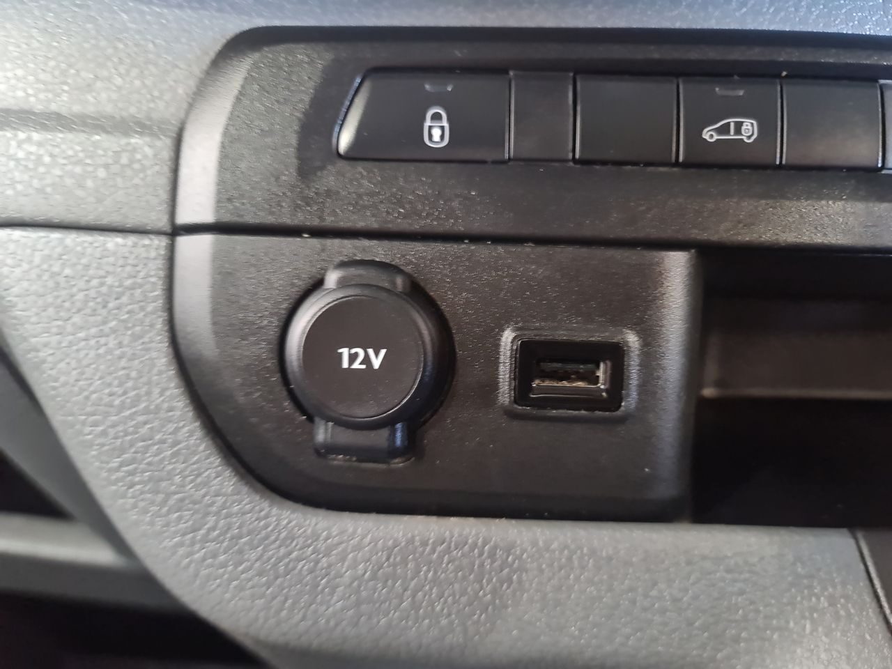 Used Vauxhall Vivaro 2023 for sale - 76544922: Photo 30