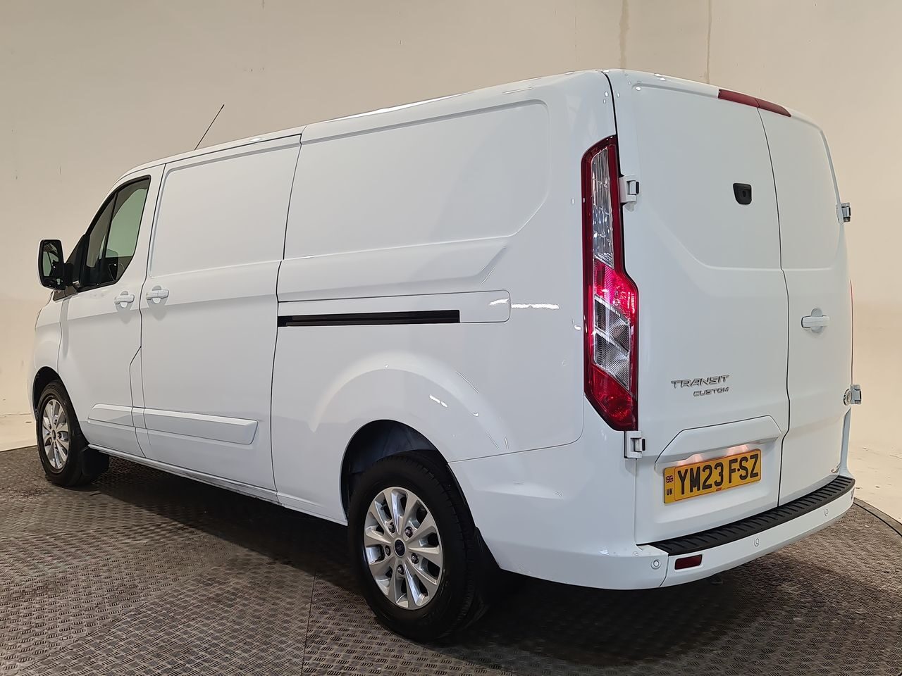 Used Ford Transit Custom 2023 for sale - 76544920: Photo 11