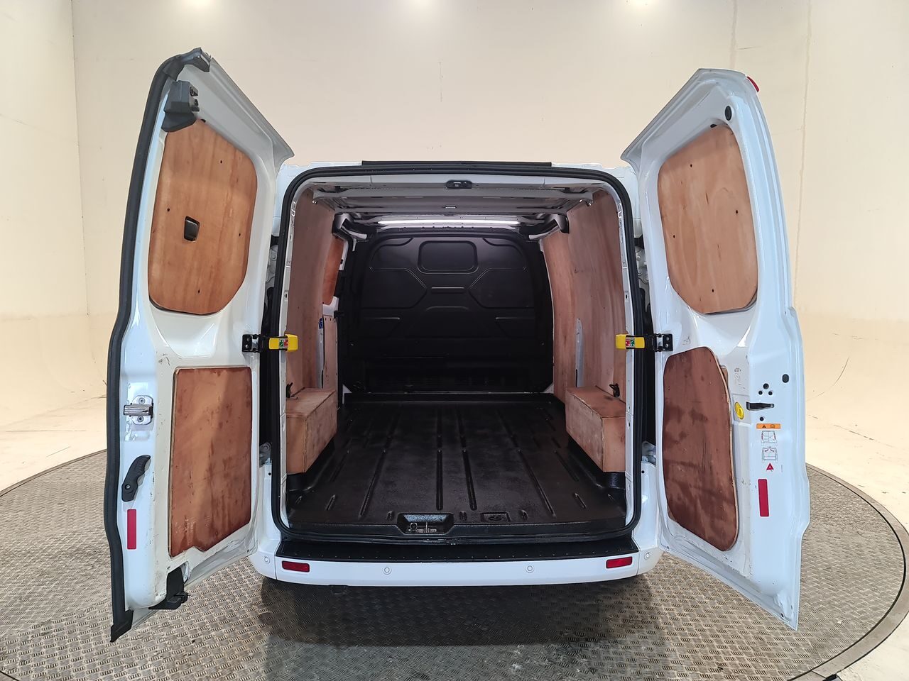 Used Ford Transit Custom 2023 for sale - 76544920: Photo 14