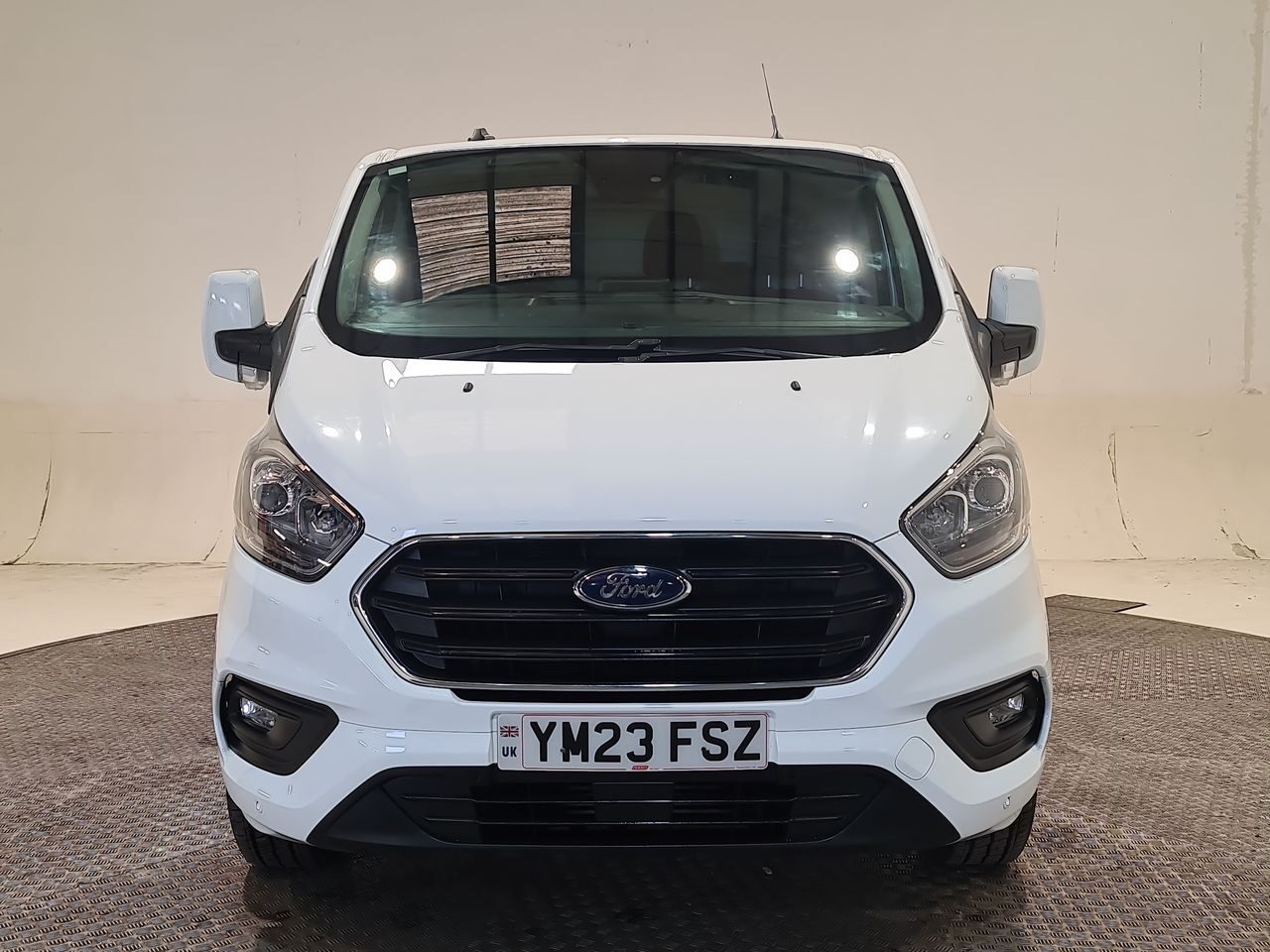 Used Ford Transit Custom 2023 for sale - 76544920: Photo 3