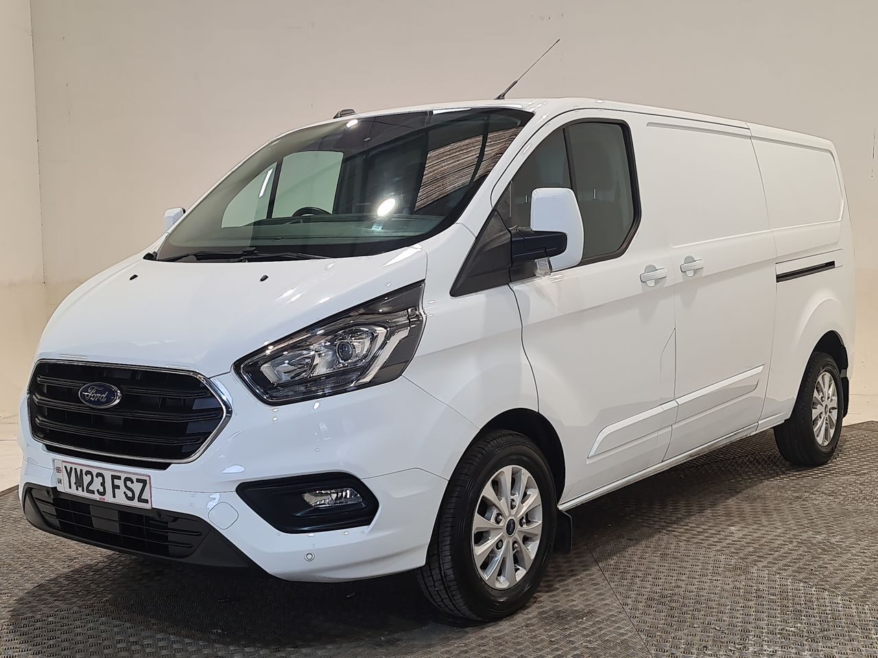 Used Ford Transit Custom 2023 for sale - 76544920: Photo 5