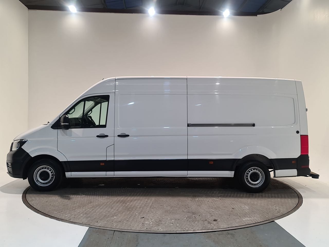 Used Volkswagen Crafter 2023 for sale - 76919852: Photo 6