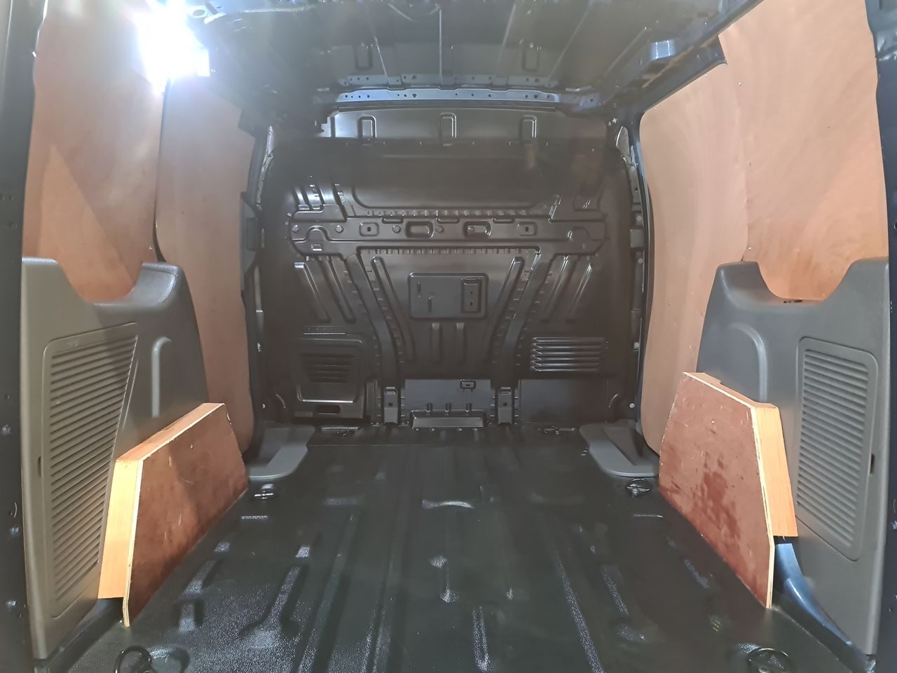 Used Ford Transit Connect 2020 for sale - 76577150: Photo 12