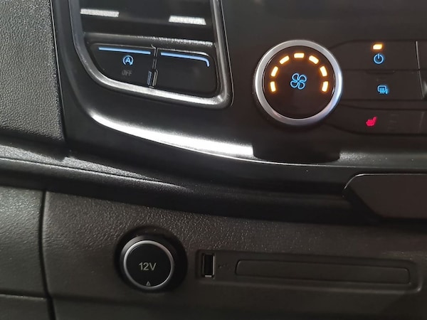Used Ford Transit Custom 2020 for sale - 74954681: Photo 39