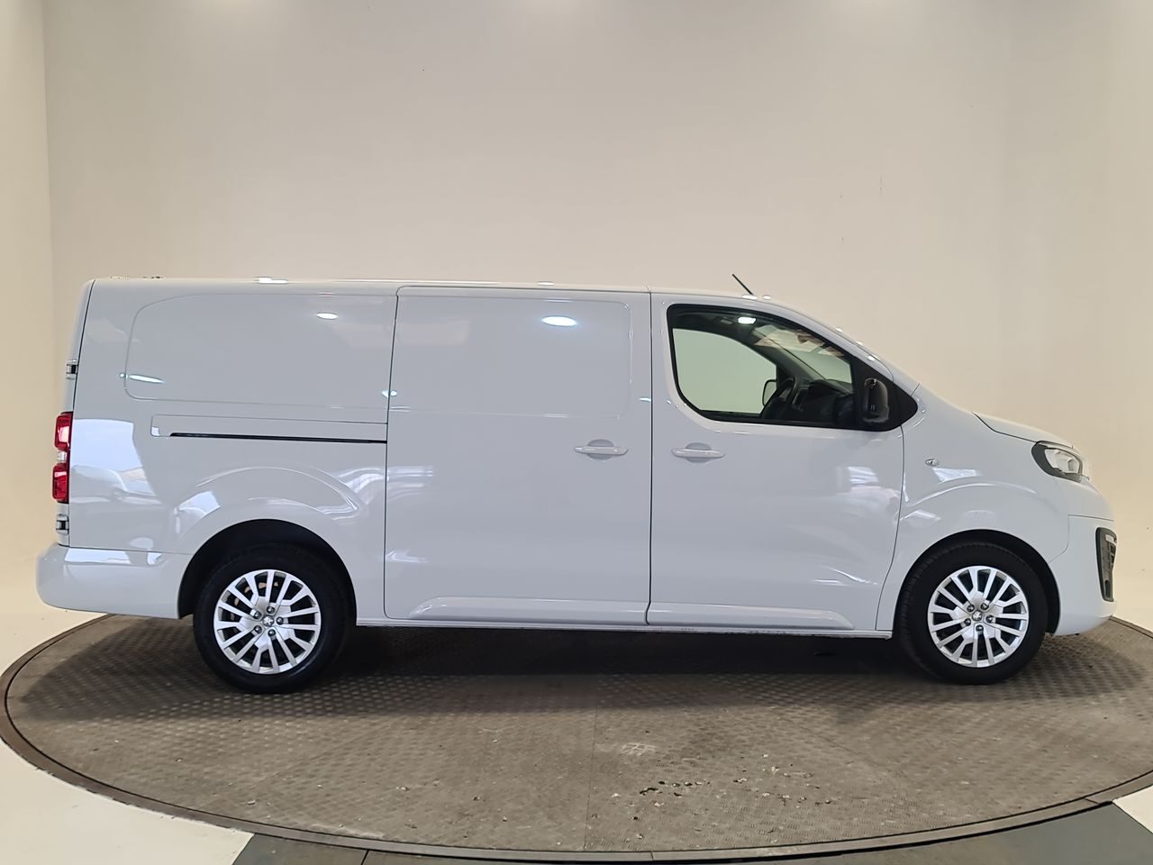 Used Peugeot Expert 2023 for sale - 77905678: Photo 16