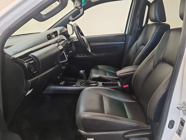 Used Toyota Hilux 2022 for sale - 75548925: Photo 23