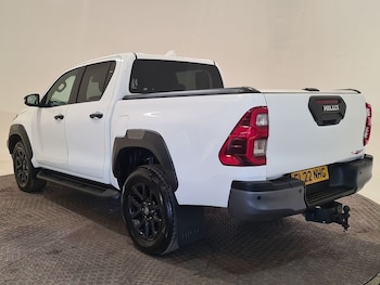 Used Toyota Hilux 2022 for sale - 75548925: Photo
